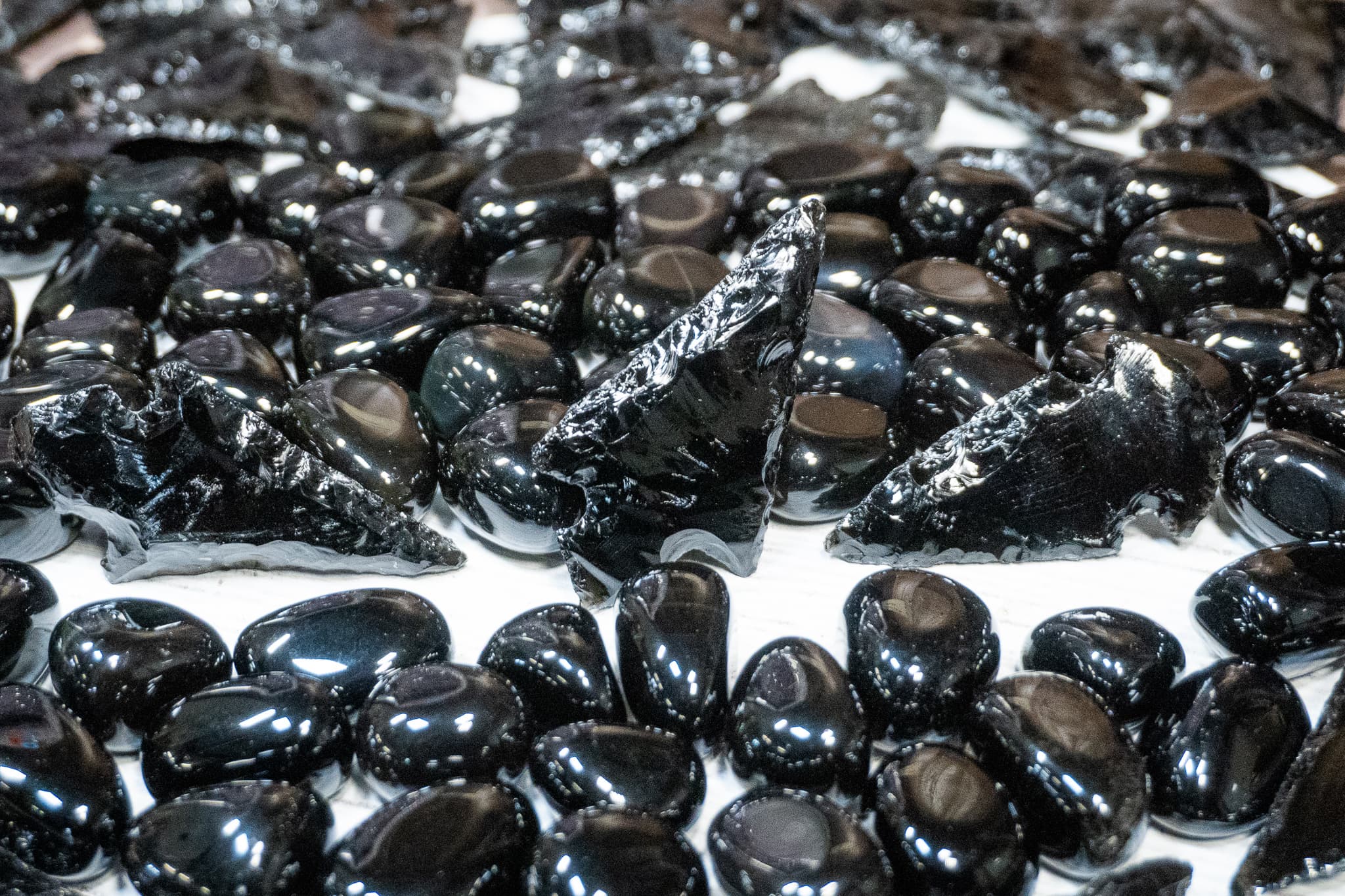Obsidian — Crystals illustration