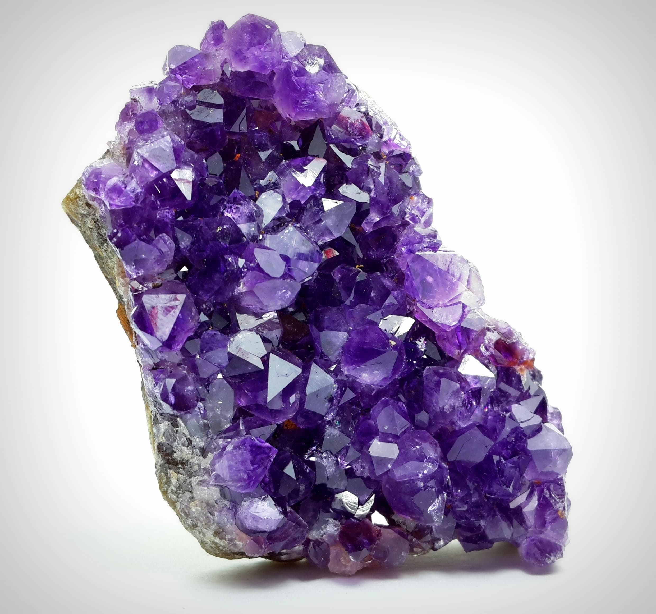 Amethyst — Crystals illustration