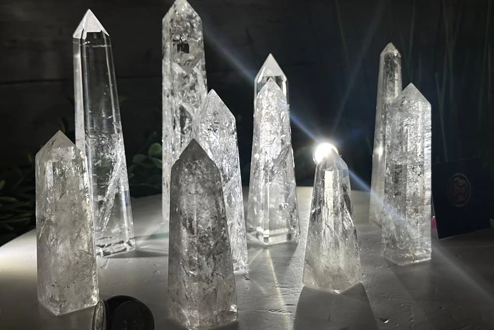 Clear Quartz — Crystals illustration