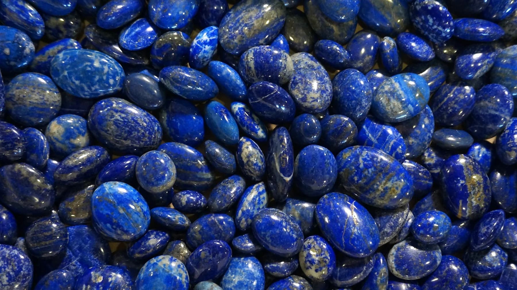 Lapis Lazuli — Crystals illustration